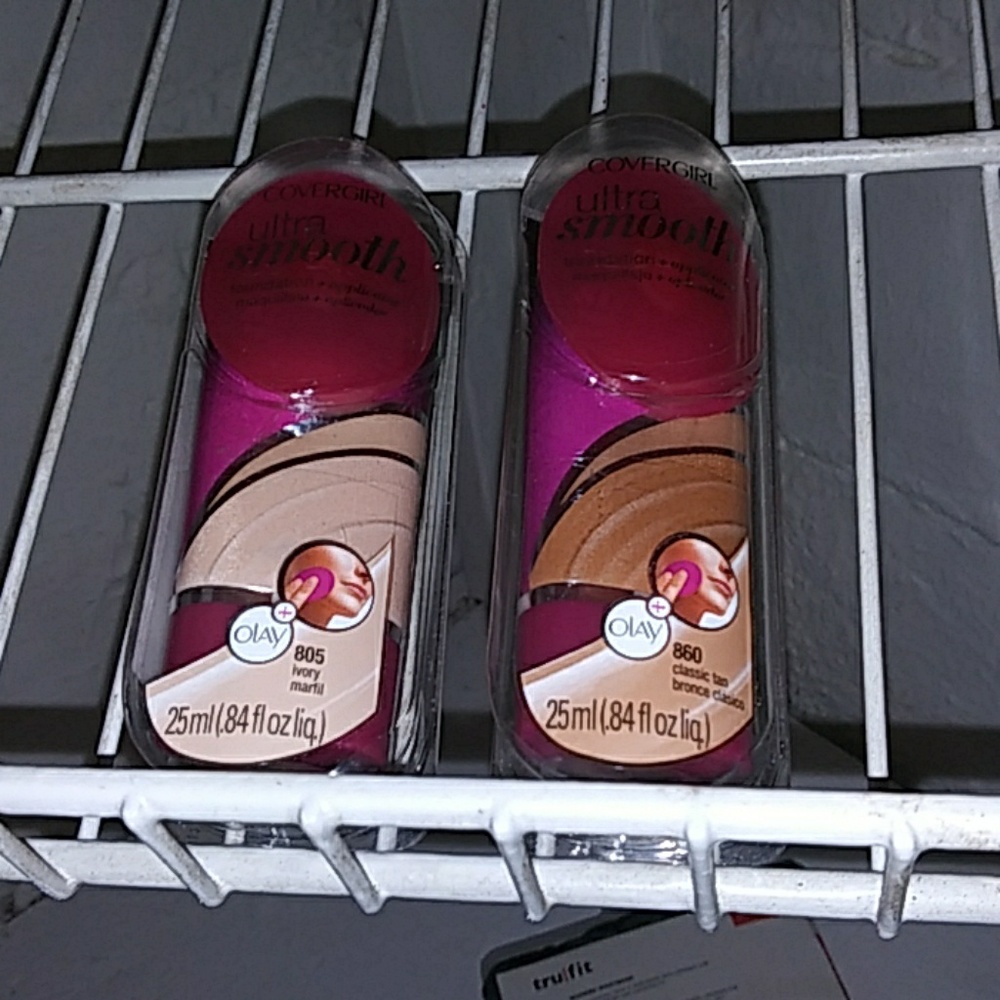 Or free Covergirl foundation